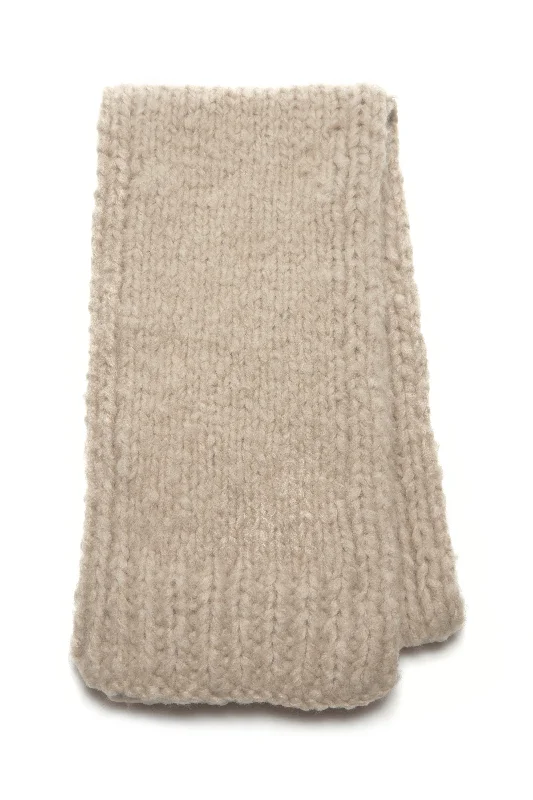 simple men’s wedding band -Pyke Knit Scarf in Oatmeal Welfat Cashmere