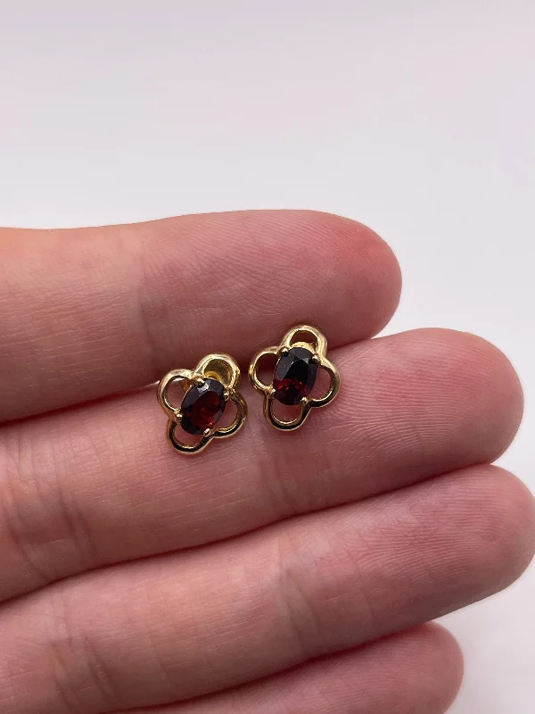 Geometric silver earrings for edgy fashion -9ct gold garnet earrings