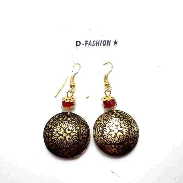 Gold leaf earrings for nature-inspired fashion -Fashion Acrylic Earring For Girls Gold